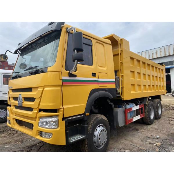 Использованный Sinotruk Howo 10 шины 6X4 40тонна наклонитель 371 375 л.с. Длинные дистанции шахтные песковыбросы