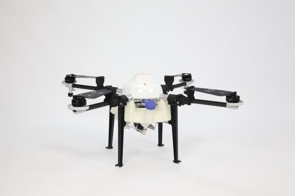 Sprayer de drones agrícolas de 5 kg de carga útil de tamanho pequeno para pulverização a altitude mínima