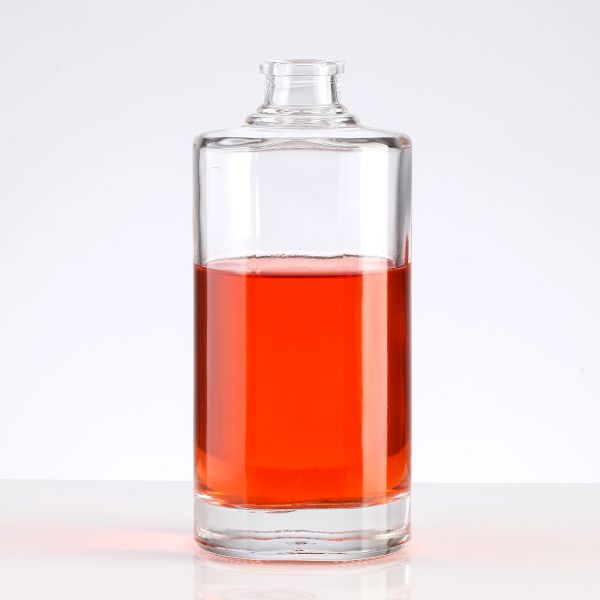 Brandy Liquor Gin Glass Bottle with Stopper 750ml Vodka Glass Body Material