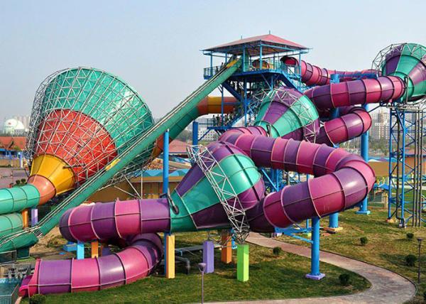 Crazy Water Slides Water Park Equipment 2 - 6 Seater Round Tube Raft Vehicle