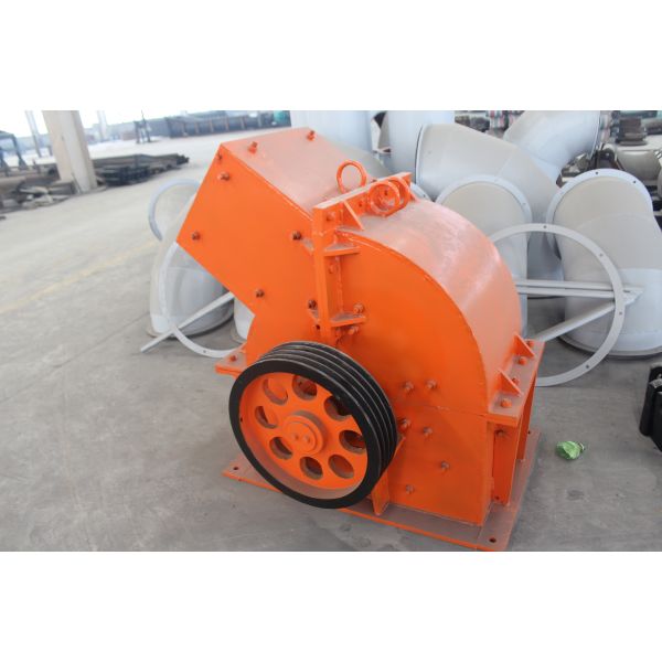 Industrial Crusher Heavy Hammer Crusher with 300-700mm Inlet Size, 100 Boxes Per Hour Crushing Capacity, and 10-50mm Output Size
