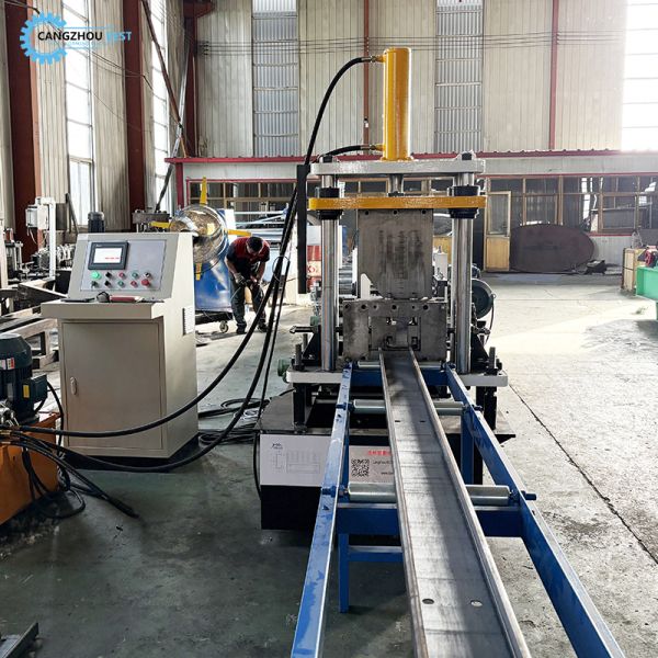 PLC Control Auto Change Size 80-300mm C Purlin Roll Forming Machine