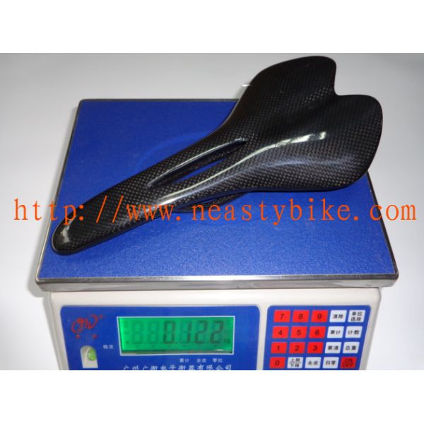 SA-NT15 bicycle parts carbon fiber saddle road saddle 3K carbon saddle
