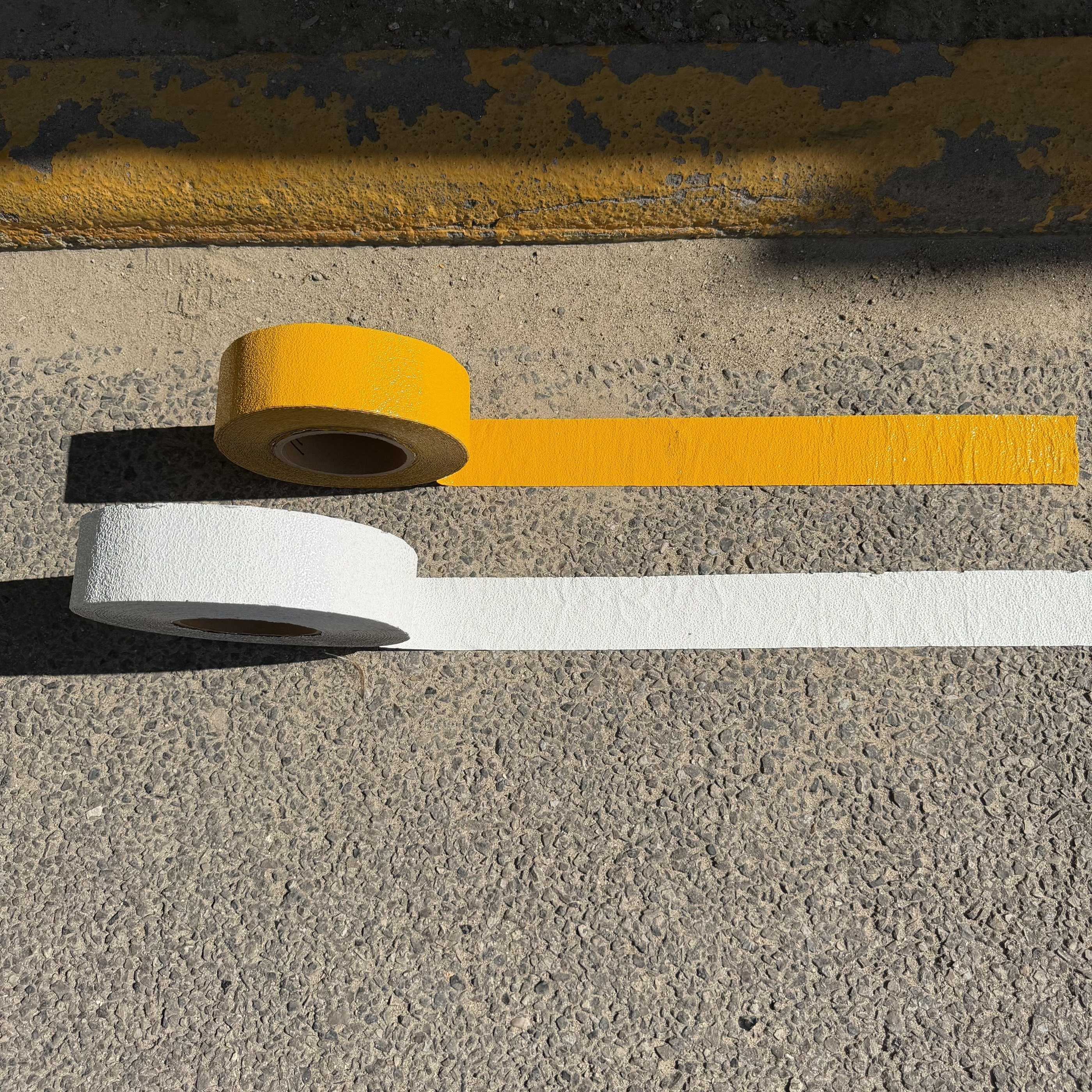 Aluminum Foil Base Self-Adhesive Markers Sidewalk Pedestrian Thermoplastic Road Line Marking Tape Reflective Pavement Tapes