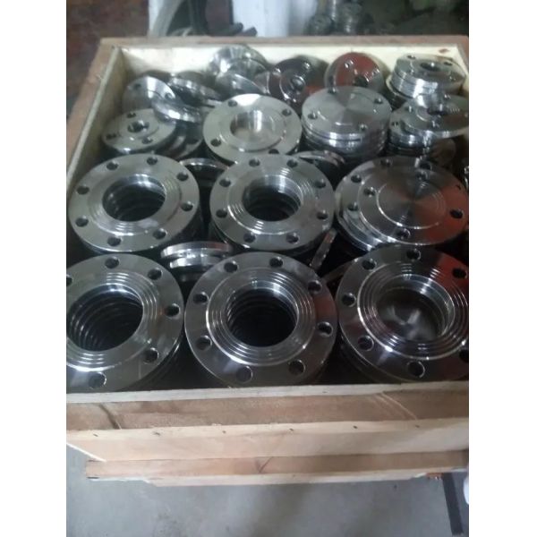 3 Inch SCH 40 WNRF Flange , 2205 Duplex Stainless Steel Weld Neck Flange