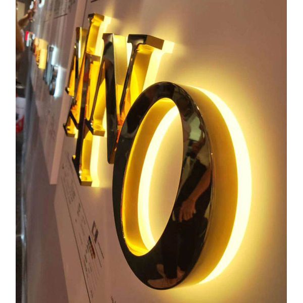 New LED Light Box with Stainless Steel Luminescent Characters and Creative Outdoor LED Billboard