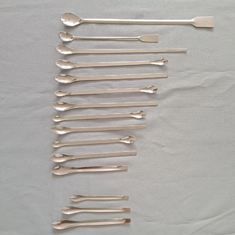 20/30cm Lab Use Stainless Steel Medicinal Spoon Spatula Sampling Spoon Scoop Mixing Spatula for Lab Consumables