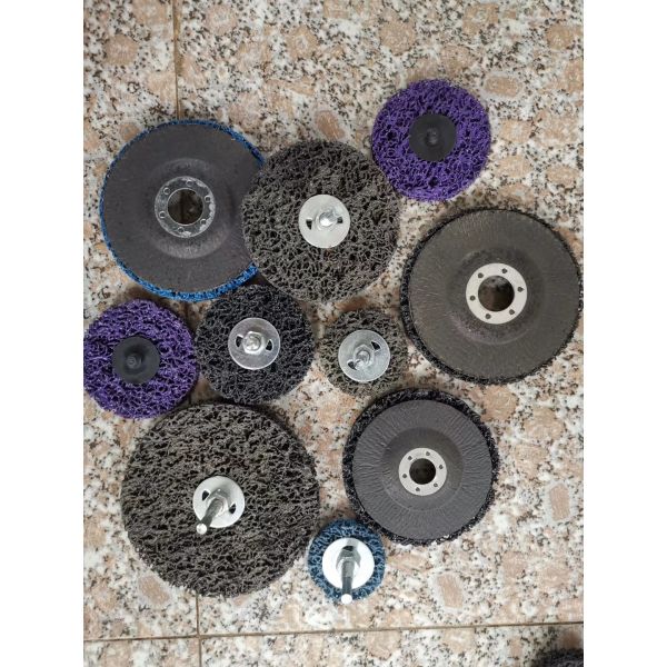 Poly Clean Strip Abrasive Sanding Discs 4 Inch