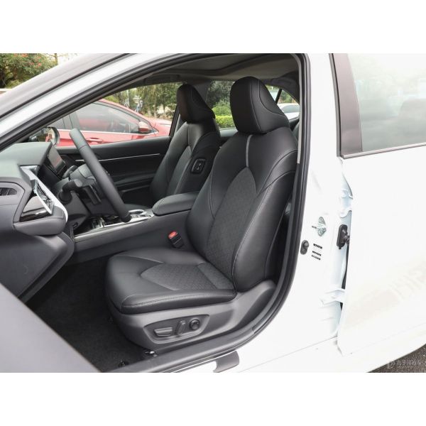 Седан Toyota Camry 2023 2.5hq Mh EV Двойной двигатель Флагманский гибридный автомобиль Бензиновый автомобиль