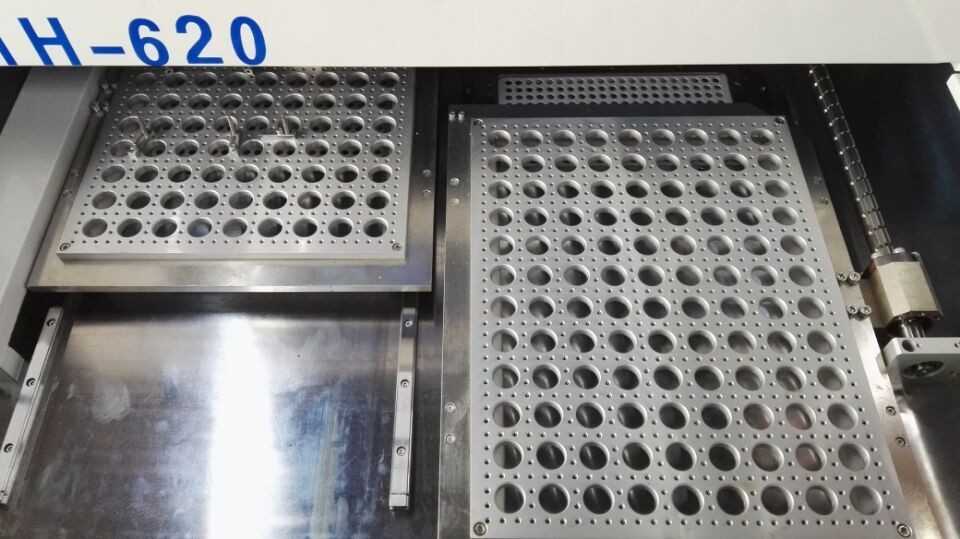 Машина маршрутизатора PCB с 400W крепкой рамкой 322 * 322mm, машина трассы PCB
