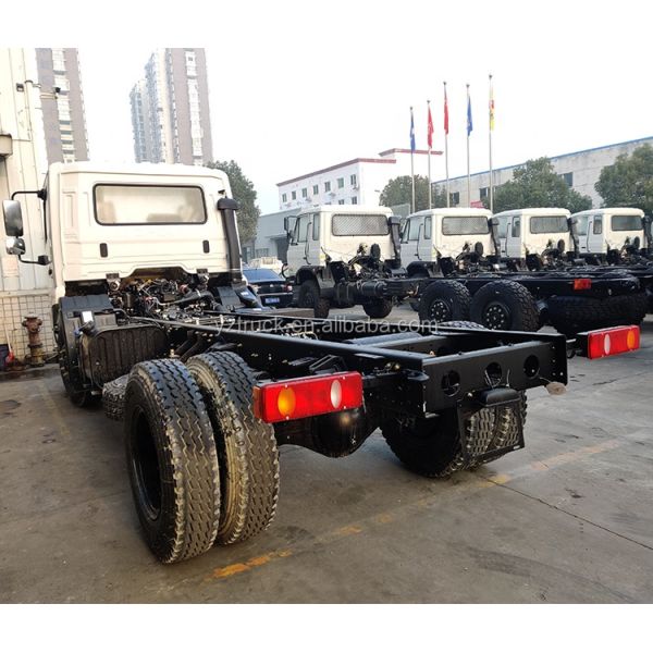 Left Steering Dongfeng 6x6 All Wheel Drive Cargo Truck Chassis Euro 3 Emission Standard