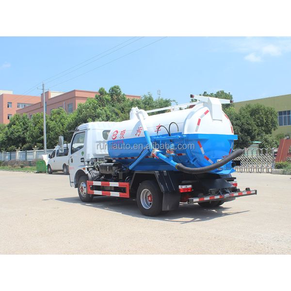 Factory DFAC DongFeng Sweage Suction Tank Trucks 5 M3  5000 Litres Sewage Suction Truck  With Vacuum Pump