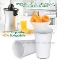 Vários bens relativos à promoção usando copos de café compostable, copos plásticos descartáveis compostable verdes, beber plástico