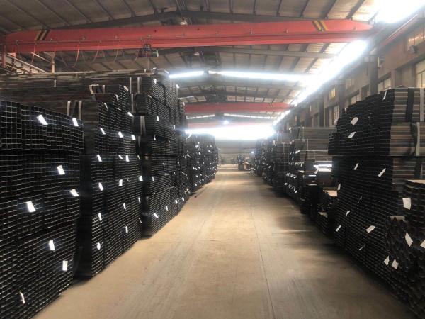 Hot Dip Galvanized Pipe Galvanized Square Pipe Q235B Dn100 Greenhouse