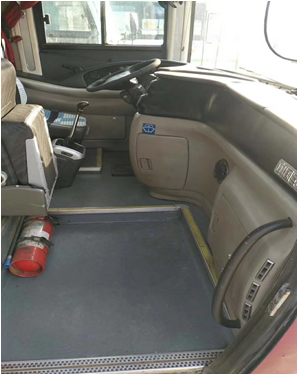 Более высоко 51 место использовали евро ИИИ излучения международного стандарта туристического автобуса