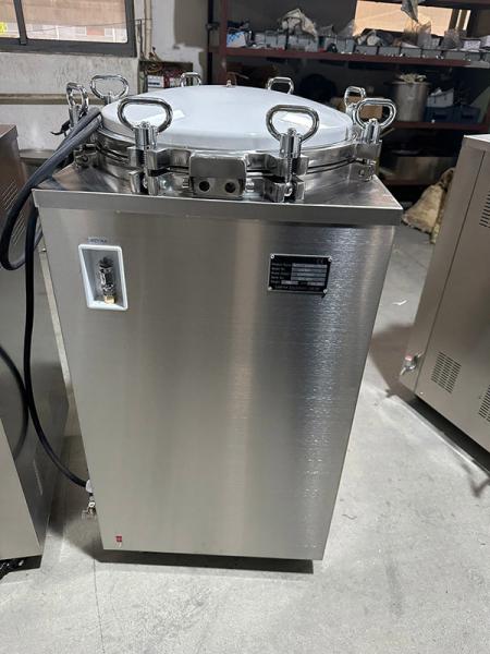 Autoclave à pression verticale de 50 litres, facile à utiliser, à usage médical