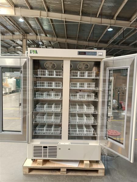 658 Liter Capacity Blood Bank Refrigerators For Blood Sample Storage Hospital Laboratory Equipment