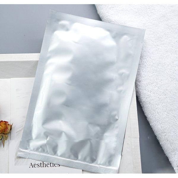 OEM / ODM Marque privée Post Microneedling Masque de récupération du collagène Peptides réparateur de peau sensible Masque facial apaisant