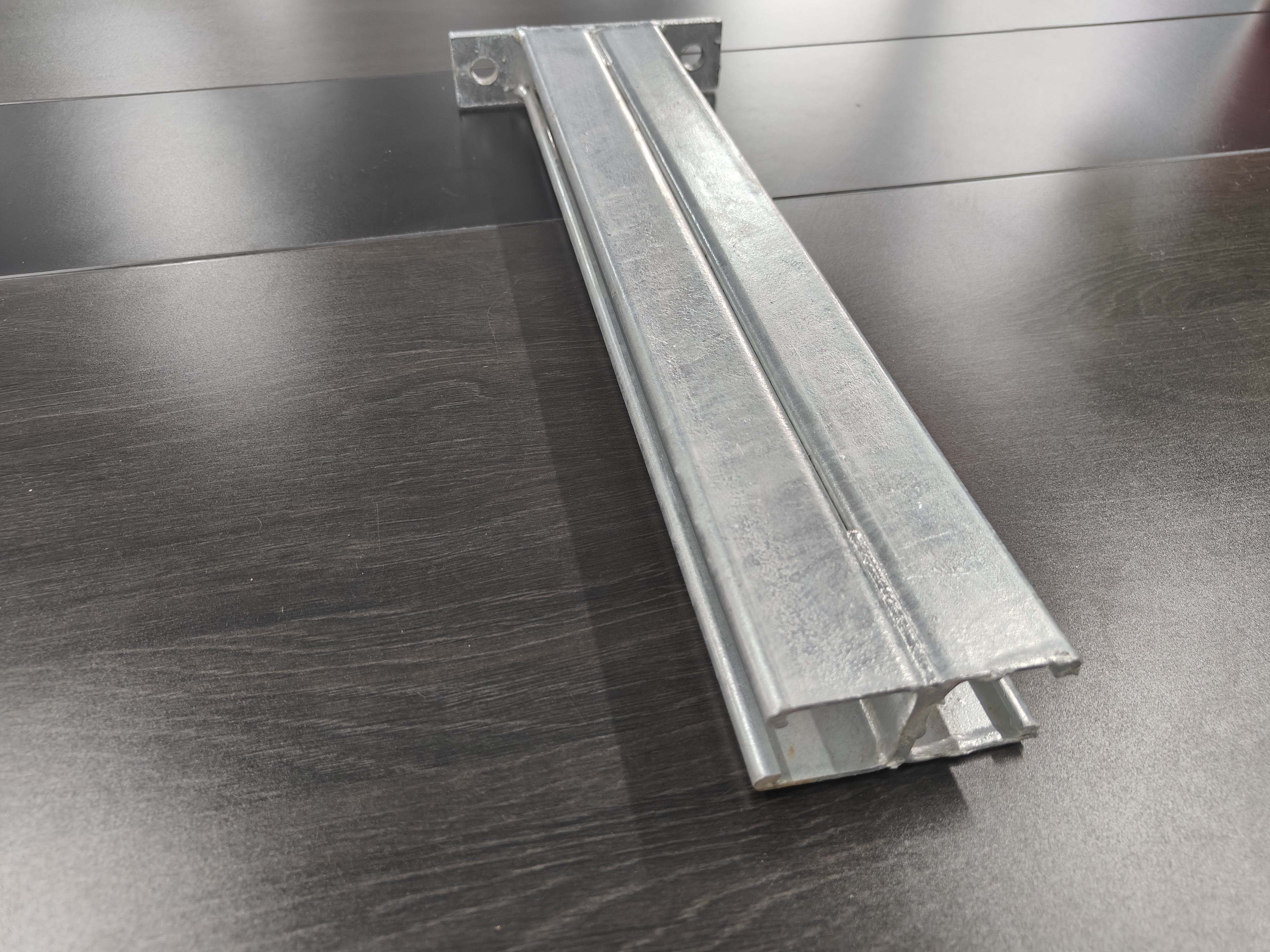 Durable Fully Welded Trailing Arm for 41x82 Double Spliced C Strut Channel with