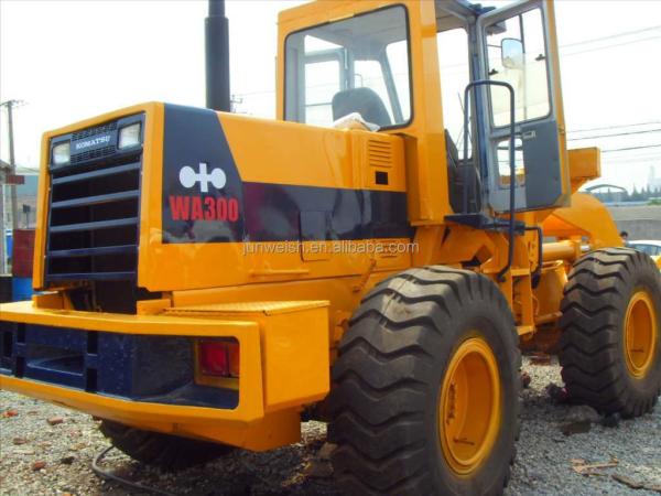Komatsu WA300 /WA 400/WA380 /WA320 /WA200 /WA100 Wheel Loader from Japan for Food Shop