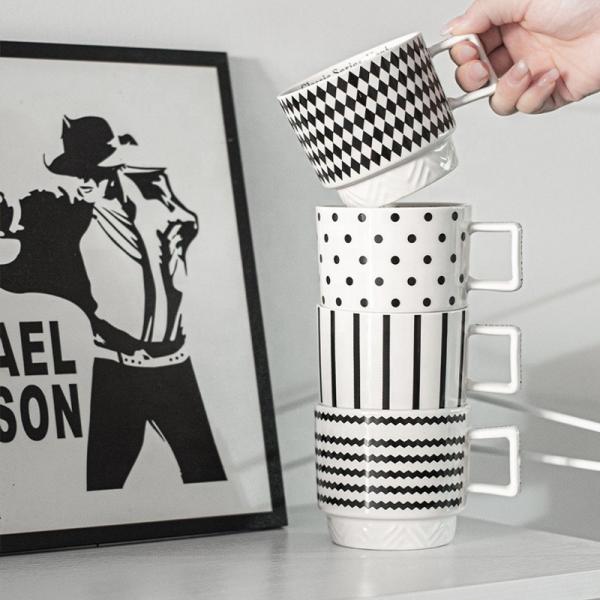 Experimente a elegância da caneca de cerâmica preto e branco para presentes de negócios