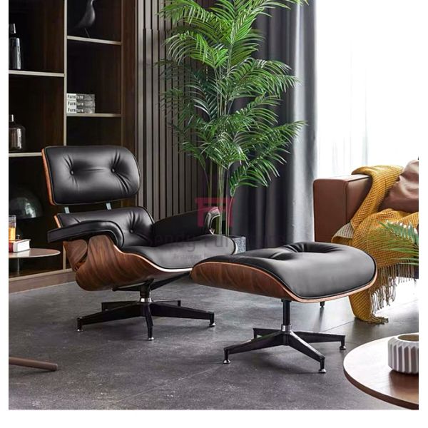 La base 0.4cbm de 5 rais pivotent le fauteuil en cuir avec le repose-pieds