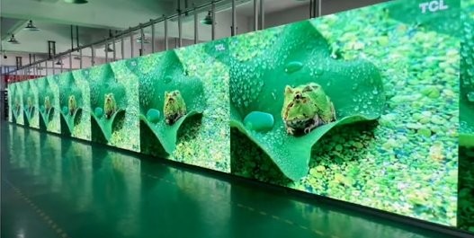 P4 SMD2121 Indoor Full Color LED Video Wall Screen 4mm Full Color