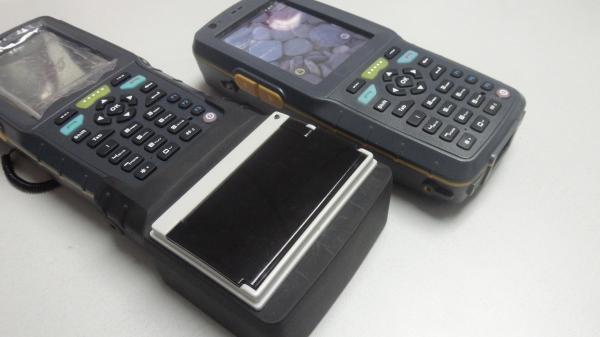 Outdoor IP65 Android 4.0 OS Industrial LF RFID Barcode Scanner , Free SDK