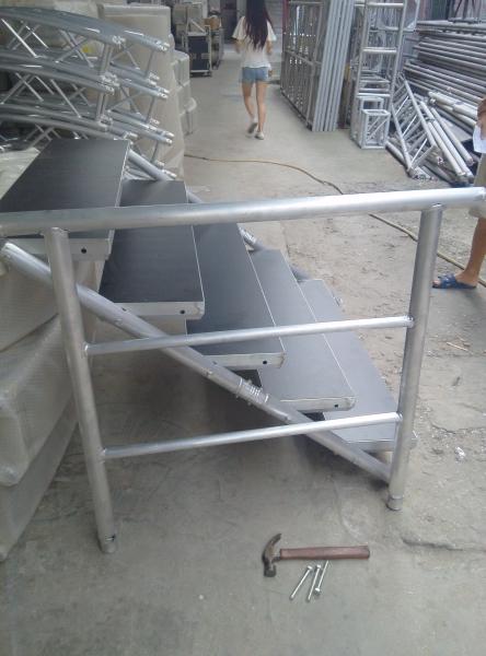 Pipe Spigot Connection Aluminum Stage Truss With 5 Steps Stair , Main Tube 50mm