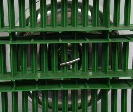 Milk Feed Livestock Feeding Equipment SUS304 Piglet Feeding Bowl