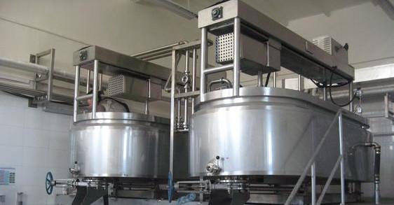 Máquina industrial da fatura de queijo SUS304 com aquecimento, o revestimento refrigerando e o agitador