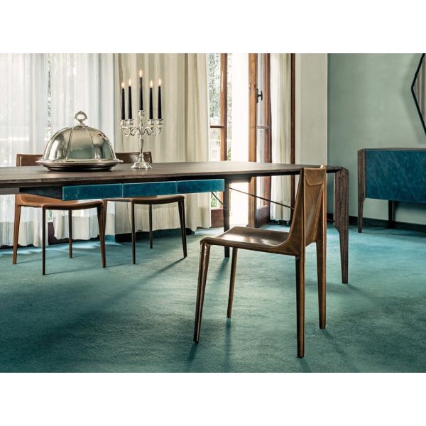 Emily Modern Classic Office Chair With Rigorous And Geometric Lines