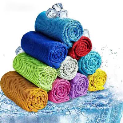 travel-size quick drying microfiber cooling towel gym towel soft breathable with zip pocket