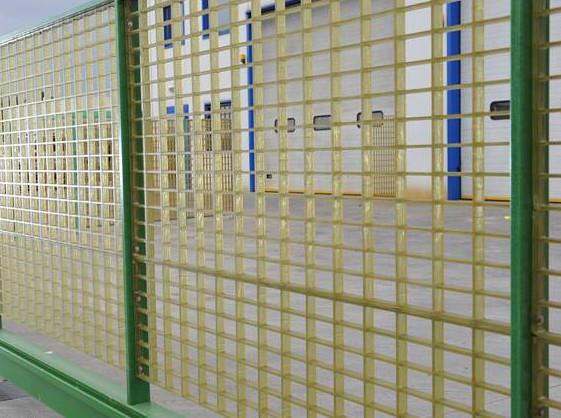 Prefabricated Web Protection FRP Fencing Customized Height Easy Install
