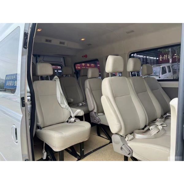 Saic Maxus 15 мест использовало мини двигатель дизеля автобуса 2800mm для дела