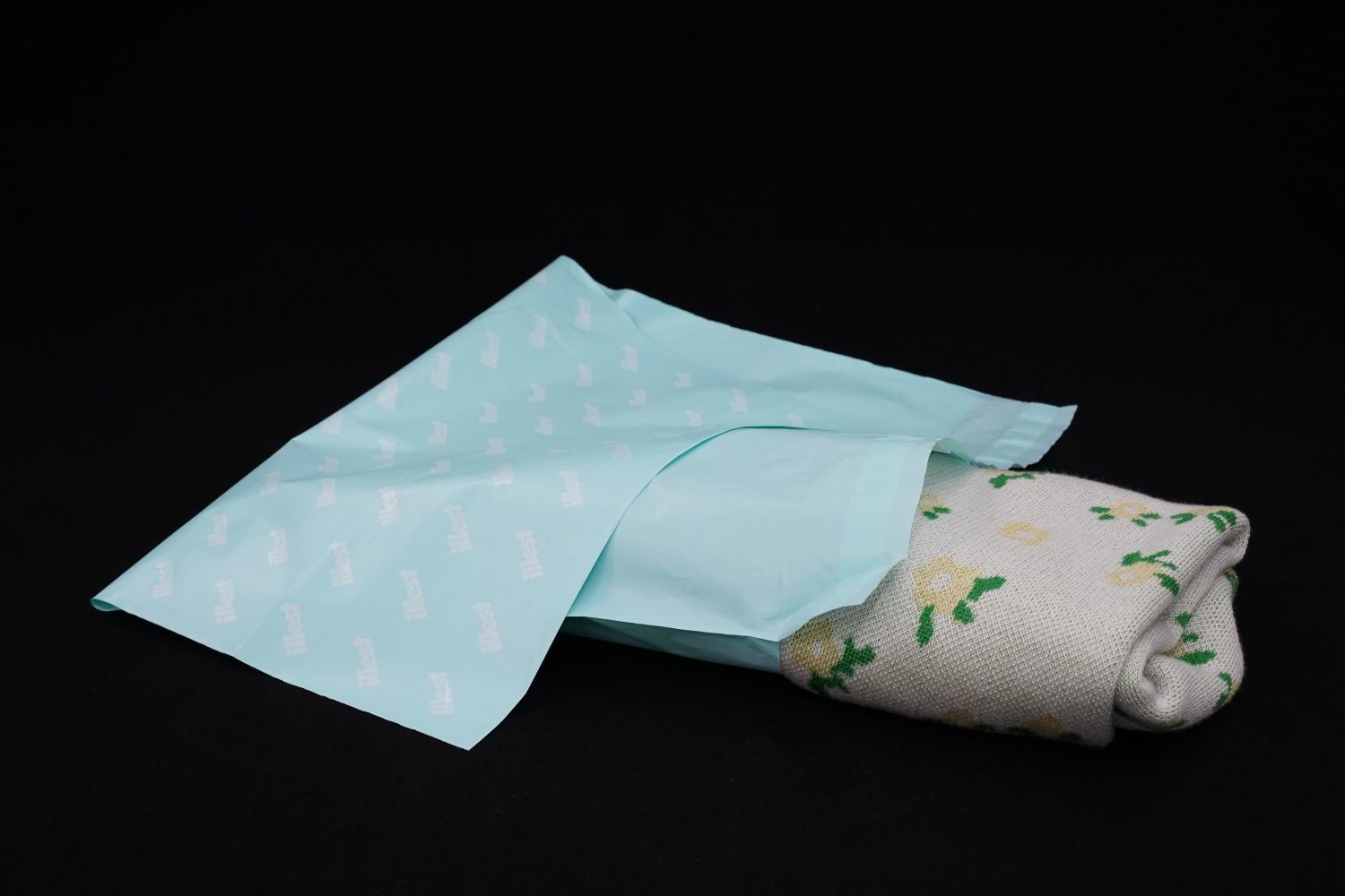 Водоустойчивые Biodegradable грузя микроны Tearproof сумки 40 до 60 для одежды с прокладкой уплотнения собственной личности слипчивой