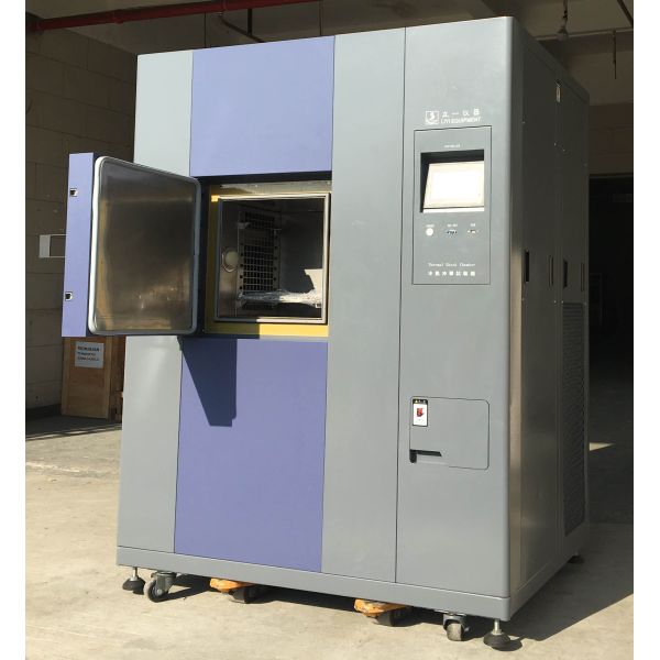 LIYI Reliability Destruction Thermal Shock Test Chamber 42L Air Cooled CE Certificated