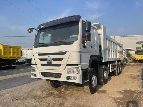 SINOTRUK Automatic Transmission Diesel Engine HOWO TRUCKS Dumpster Truck for Big Projects