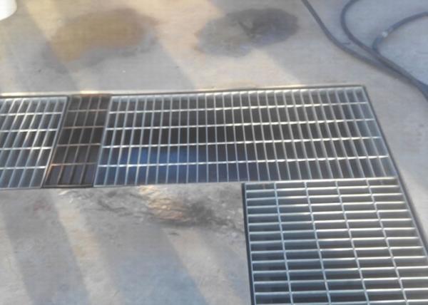 Twisted Bar Steel Grating Drain Cover Bearing Bar Pitch 30mm Free Sample