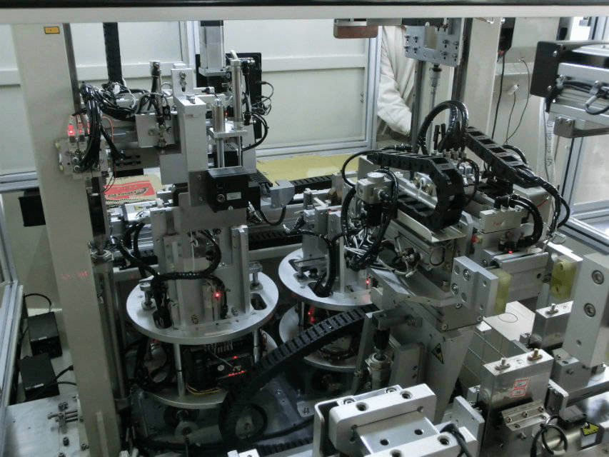 Heavy Duty  Robotic Arm Gripper End Effector Self Adaptive 0.20kg/IP GRADE IP20