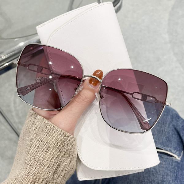 CE Square Ladies Large Sunglasses Metal Frame Flat Top Elastic