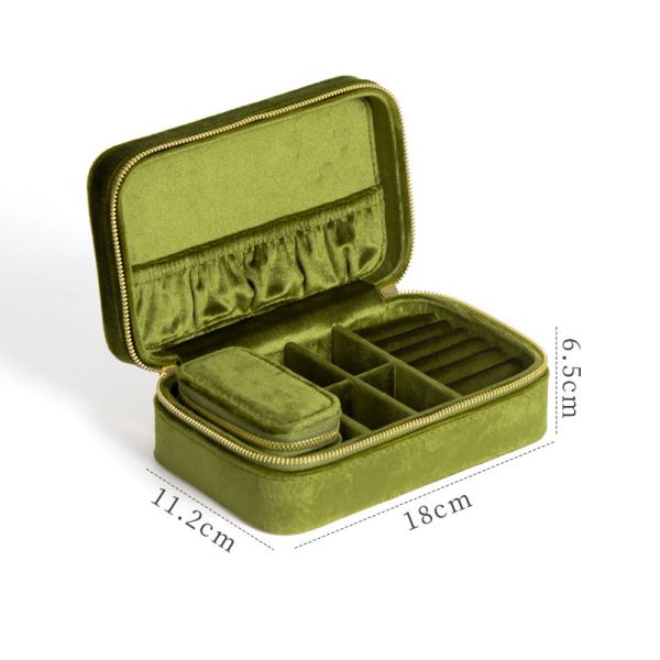 Green Velvet Jewelry Box Custom Gift Box Durable With Metal Lock