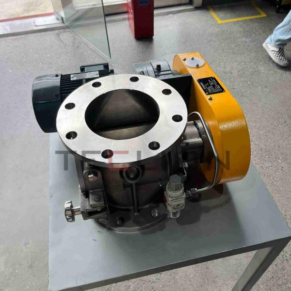Stainless Steel Inlet Rotary Airlock Feeder Valve For Coal Carbon Silicon Powder