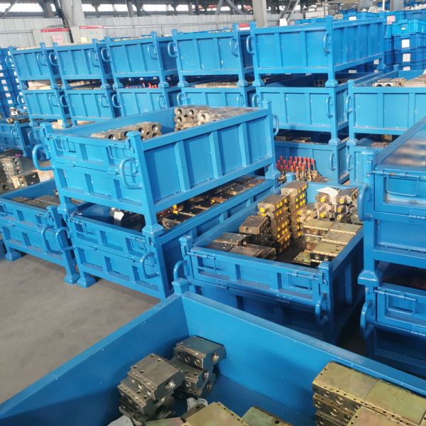 Collapsible Folding Stackable Metal Pallet Box Q235 Steel Warehouse Storage Cage