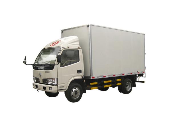 Used Commercial Truck 4x2 Van Cargo Truck For Materials Transport 7530ml Displacement