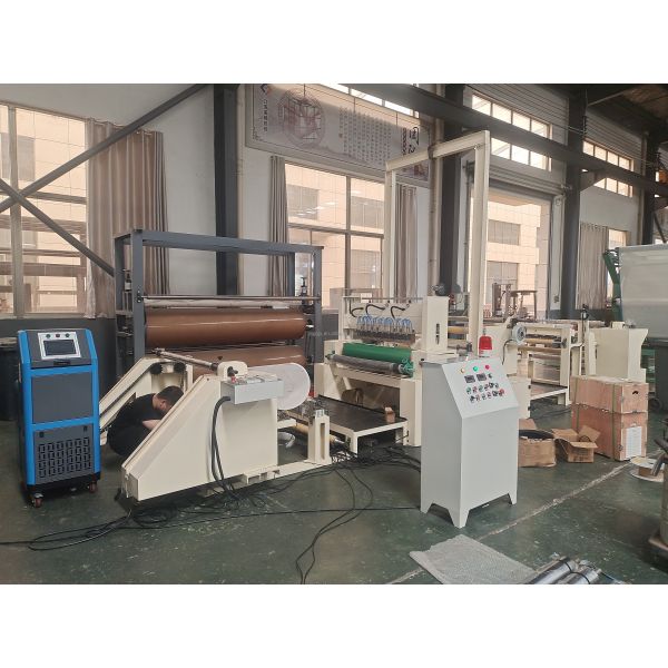 Full Automatic Hot Melt Glue Spraying Laminating Machine for Hot Compress Steam Eye Mask