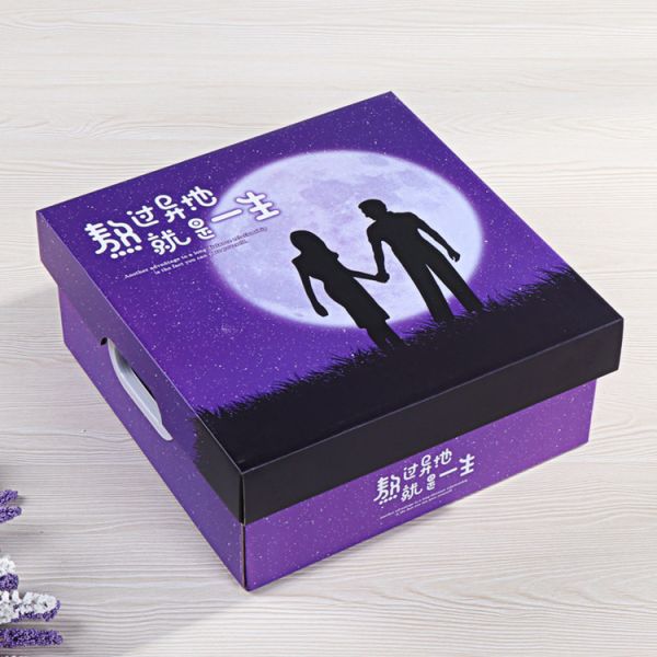 Personalised Design Carton Packaging Boxes For Valentine Snacks And Dessert