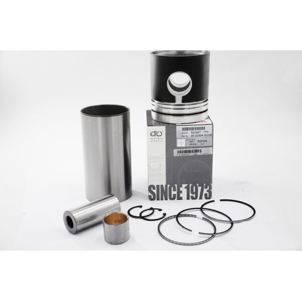 Liner Kit Doosan Excavator Parts D2366T Overhaul Kit Piston Piston Ring Set