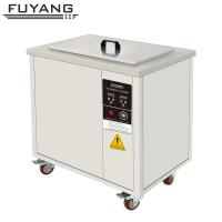 Lavadora ultrasónica industrial de acero inoxidable de las piezas de 135L 40KHz para el moldeo por inyección