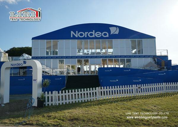 Barracas azuis do autocarro de dois andares da cor da forma da abóbada com as paredes de vidro para a grande capacidade dos eventos desportivos